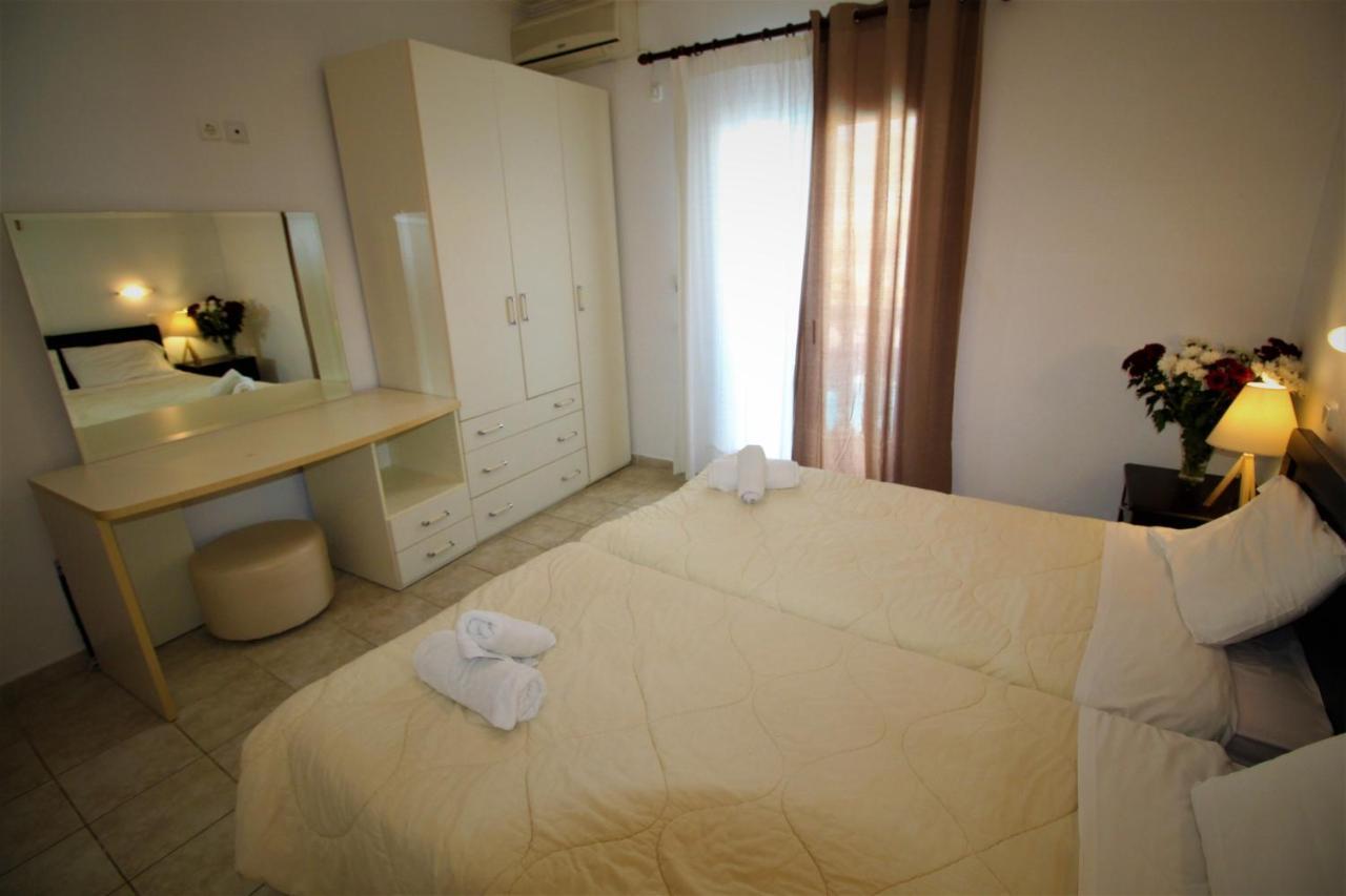 Nikki'S Studios & Apartments 莫拉蒂卡 外观 照片