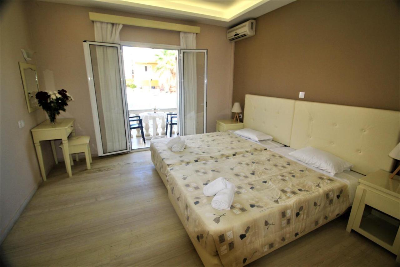 Nikki'S Studios & Apartments 莫拉蒂卡 外观 照片